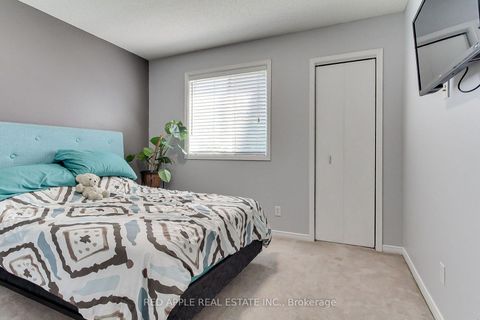 Photo 19 at 2277 Scythes Street, Stroud, Innisfil