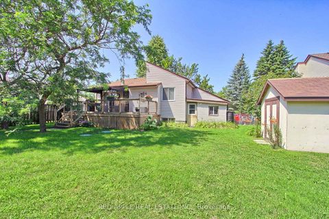 Photo 32 at 2277 Scythes Street, Stroud, Innisfil