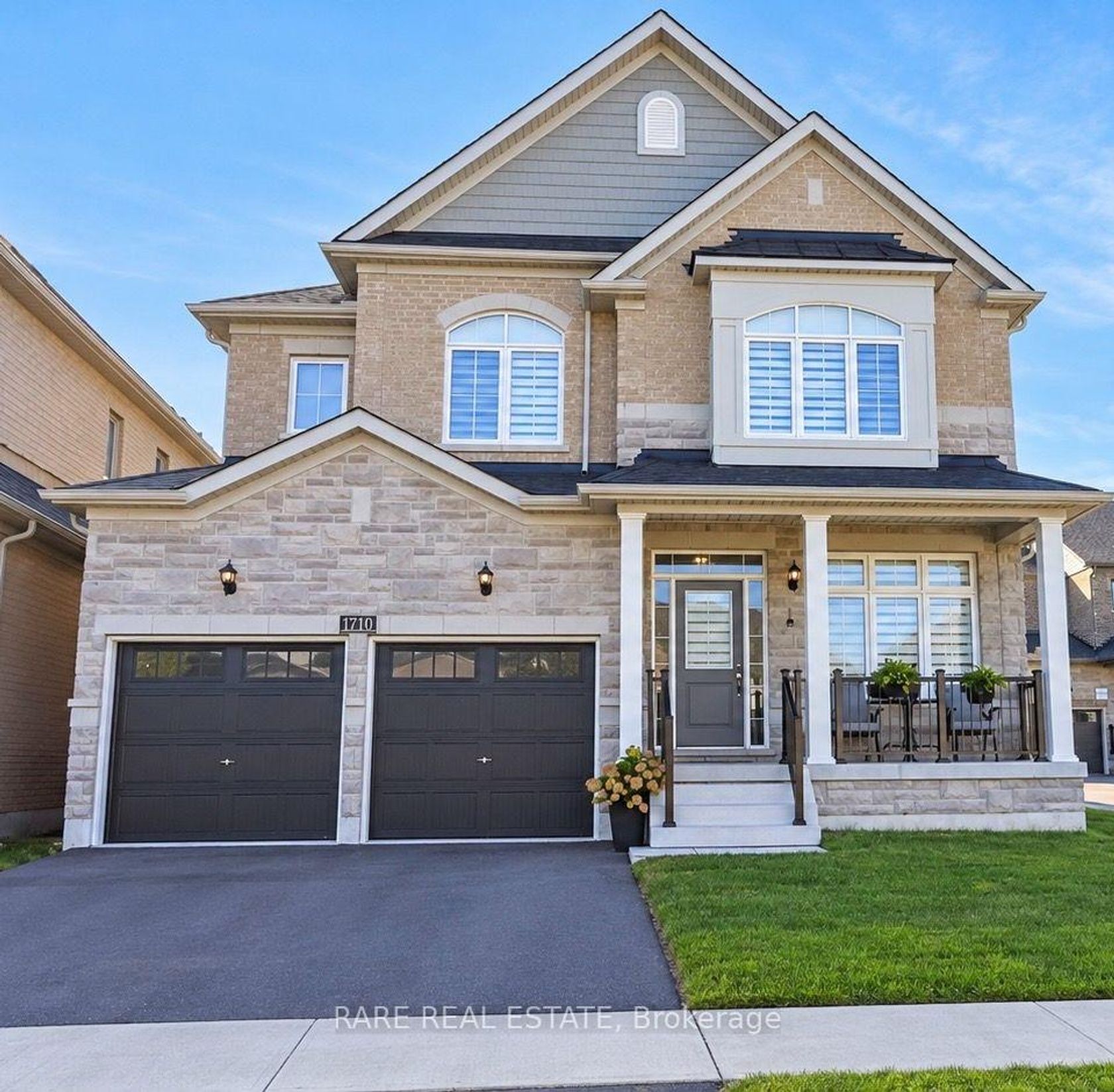 1710 Corsal Court S, Alcona, Innisfil photo number 2