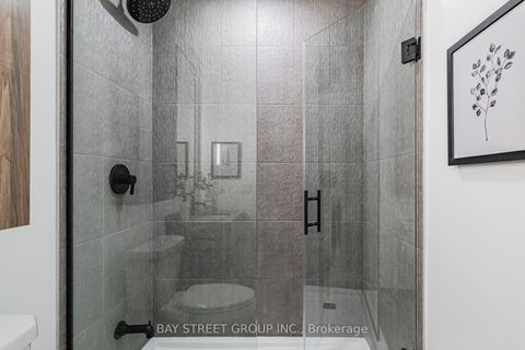Photo 19 at 639 - 91 Montclair Avenue, Forest Hill South, Toronto