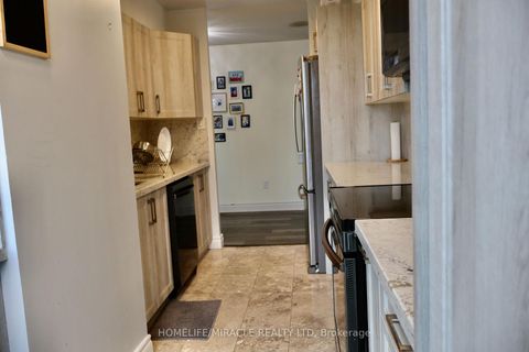 Photo 7 at 802 - 3233 Eglinton Avenue E, Scarborough Village, Toronto