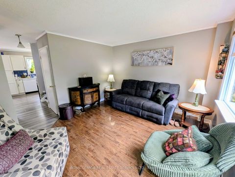 Photo 7 at 114 Elizabeth Street, Ardagh, Barrie