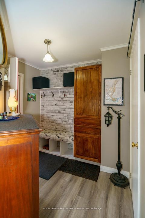 Photo 10 at 114 Elizabeth Street, Ardagh, Barrie