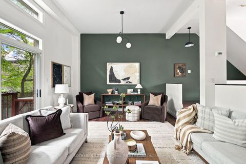 Photo 6 at 60 Poulett Street, Moss Park, Toronto