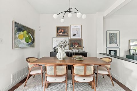Photo 8 at 60 Poulett Street, Moss Park, Toronto
