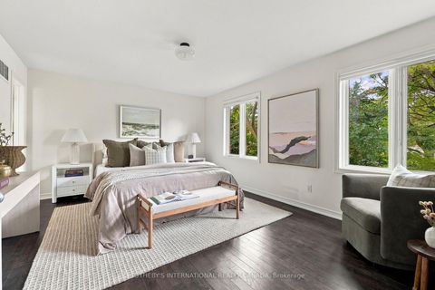 Photo 14 at 60 Poulett Street, Moss Park, Toronto