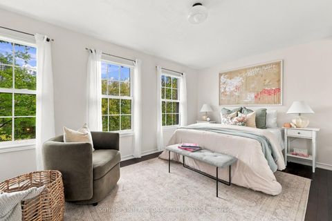 Photo 18 at 60 Poulett Street, Moss Park, Toronto