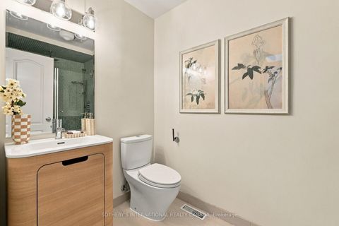 Photo 20 at 60 Poulett Street, Moss Park, Toronto