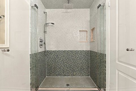 Photo 21 at 60 Poulett Street, Moss Park, Toronto