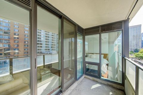Photo 17 at 917 - 111 Elizabeth Street, Bay Street Corridor, Toronto
