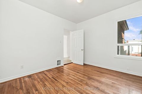 Photo 21 at 371 Brock Avenue, Dufferin Grove, Toronto