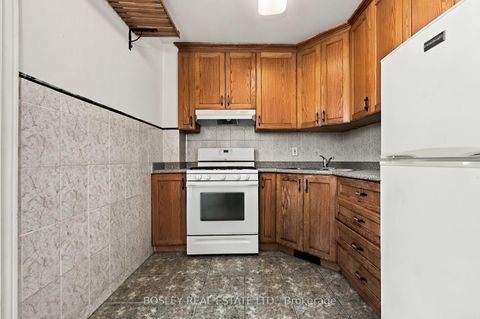 Photo 29 at 371 Brock Avenue, Dufferin Grove, Toronto