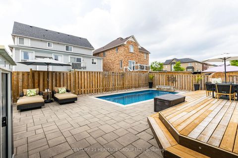 Photo 23 at 106 Laurendale Avenue, Keswick South, Georgina