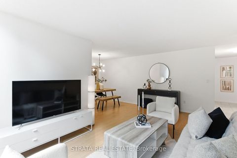 Photo 5 at 105 - 29 Pemberton Avenue, Newtonbrook East, Toronto