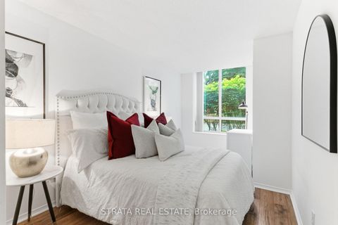 Photo 10 at 105 - 29 Pemberton Avenue, Newtonbrook East, Toronto