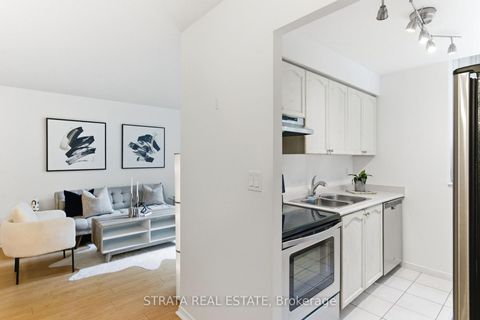 Photo 18 at 105 - 29 Pemberton Avenue, Newtonbrook East, Toronto
