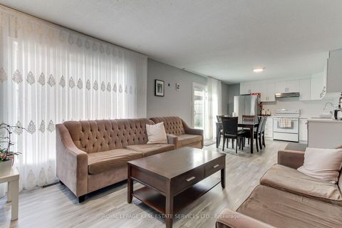 Photo 30 at 190 Benjamin Boake Trail, York University Heights, Toronto