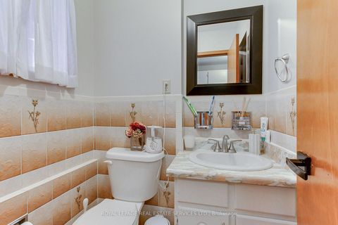 Photo 32 at 190 Benjamin Boake Trail, York University Heights, Toronto