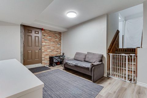 Photo 40 at 190 Benjamin Boake Trail, York University Heights, Toronto
