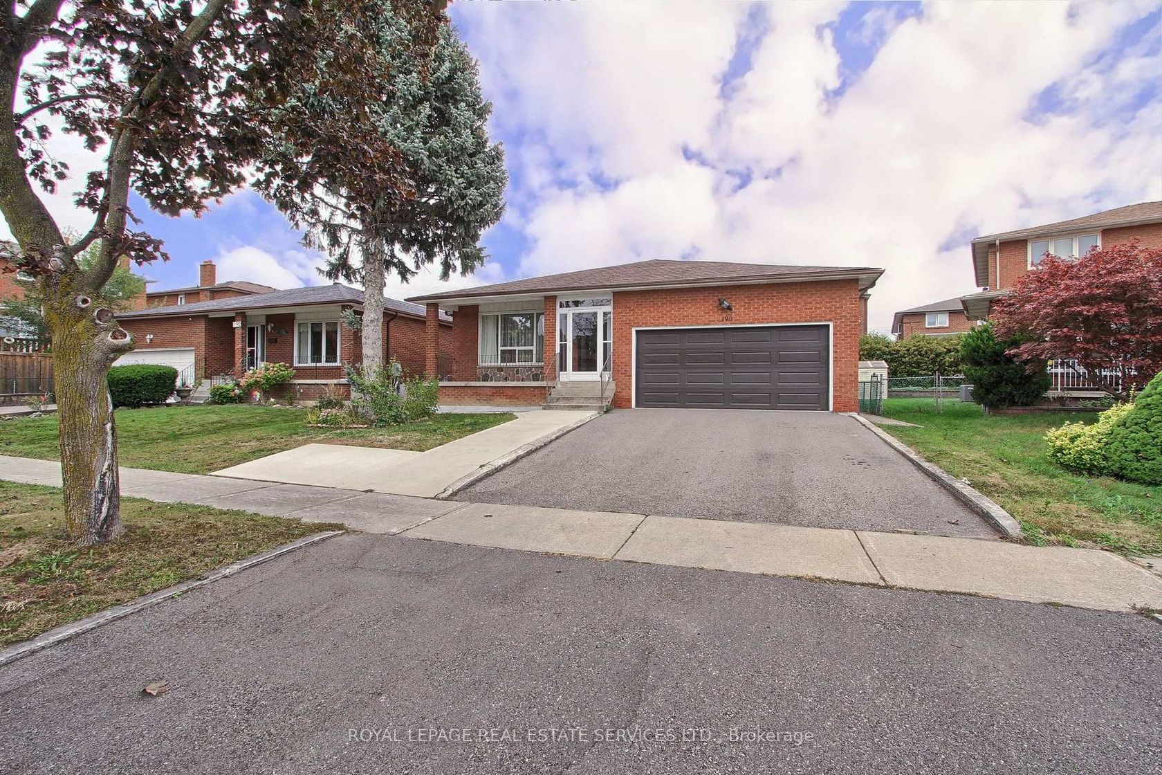 190 Benjamin Boake Trail, York University Heights, Toronto 