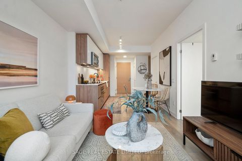 Photo 4 at 606 - 150 Logan Avenue, South Riverdale, Toronto