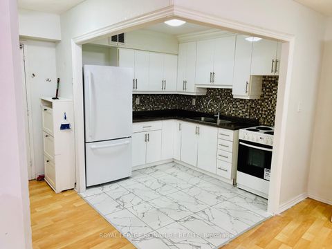 Photo 21 at 408 - 330 Dixon Road, The Westway, Toronto