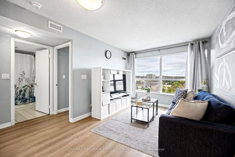 Photo 6 at 1002 - 36 Lee Centre Drive, Woburn, Toronto