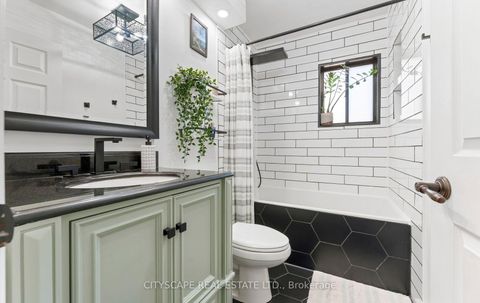 Photo 17 at 3 Cardell Avenue, Pelmo Park W4, Toronto