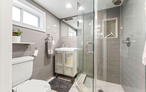 Photo 20 at 3 Cardell Avenue, Pelmo Park W4, Toronto