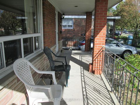 Photo 1 at 910 Scarborough Golf Club Road, Woburn, Toronto