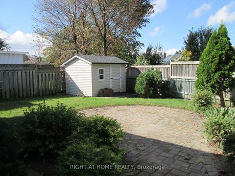 Photo 22 at 910 Scarborough Golf Club Road, Woburn, Toronto