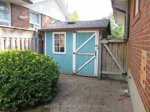 Photo 23 at 910 Scarborough Golf Club Road, Woburn, Toronto