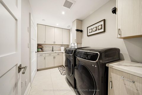 Photo 34 at 34 Humber Valley Crescent, King City, King