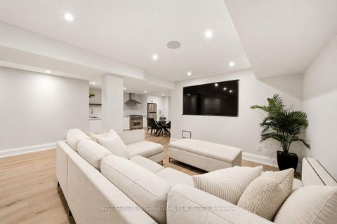 Photo 37 at 34 Humber Valley Crescent, King City, King