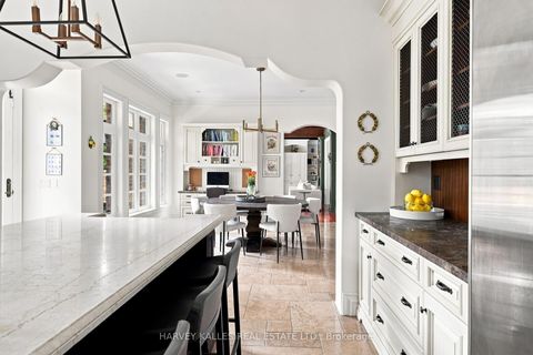 Photo 17 at 14 Denewood Crescent, Don Mills, Toronto