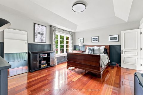 Photo 35 at 14 Denewood Crescent, Don Mills, Toronto
