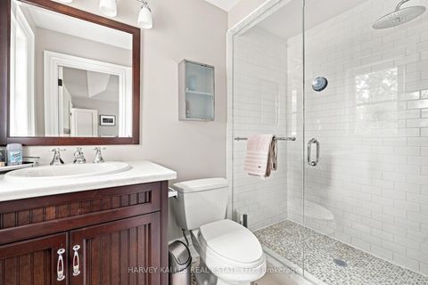 Photo 39 at 14 Denewood Crescent, Don Mills, Toronto