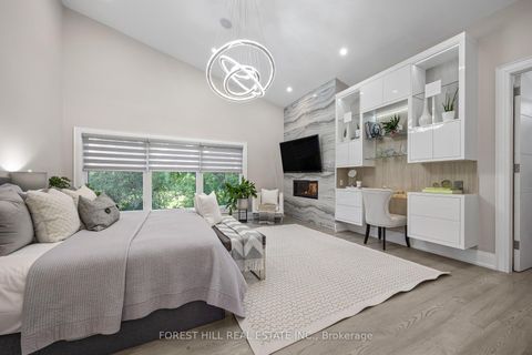 Photo 12 at 70 Devondale Avenue, Newtonbrook West, Toronto