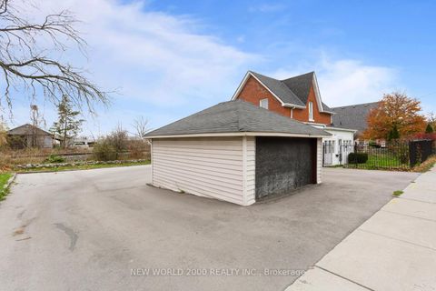 Photo 3 at 8071 Kipling Avenue, West Woodbridge, Vaughan