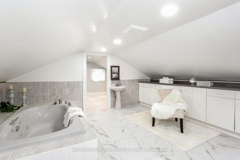 Photo 32 at 8071 Kipling Avenue, West Woodbridge, Vaughan