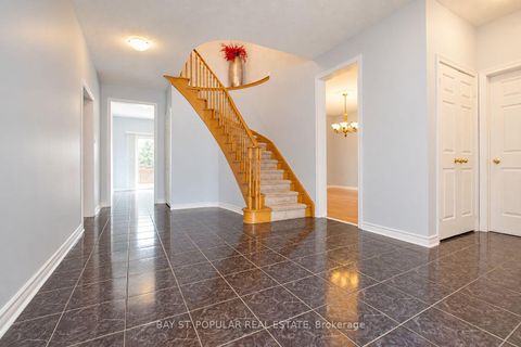Photo 1 at 25 Subrisco Avenue, Devonsleigh, Richmond Hill