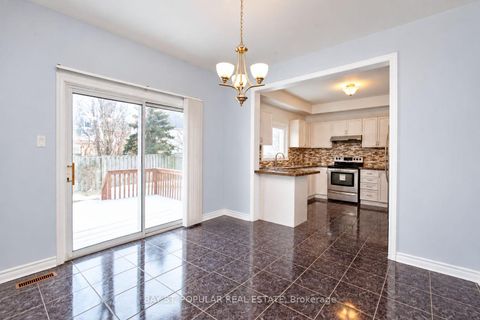Photo 6 at 25 Subrisco Avenue, Devonsleigh, Richmond Hill
