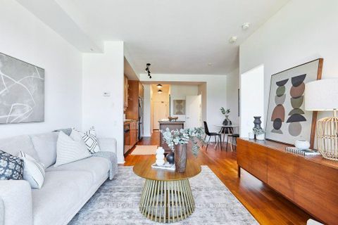 Photo 4 at 806 - 20 Scrivener Square, Moore Park, Toronto