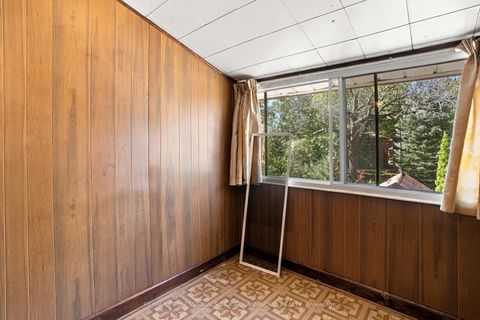 Photo 17 at 172 Quebec Avenue, High Park North, Toronto