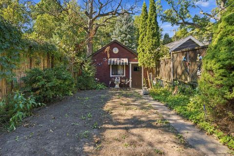 Photo 23 at 172 Quebec Avenue, High Park North, Toronto