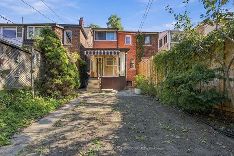 Photo 24 at 172 Quebec Avenue, High Park North, Toronto