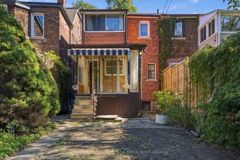 Photo 25 at 172 Quebec Avenue, High Park North, Toronto