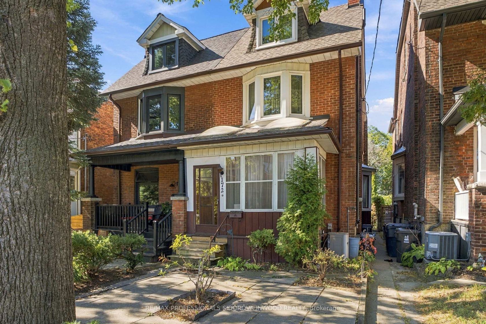 172 Quebec Avenue, High Park North, Toronto 