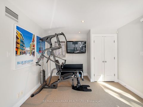 Photo 32 at 81 Macpherson Avenue, Annex, Toronto