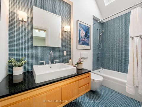 Photo 35 at 81 Macpherson Avenue, Annex, Toronto